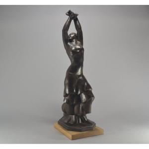 Vincenc Navarro Grande Sculpture En Bronze Représentant Une Danseuse
