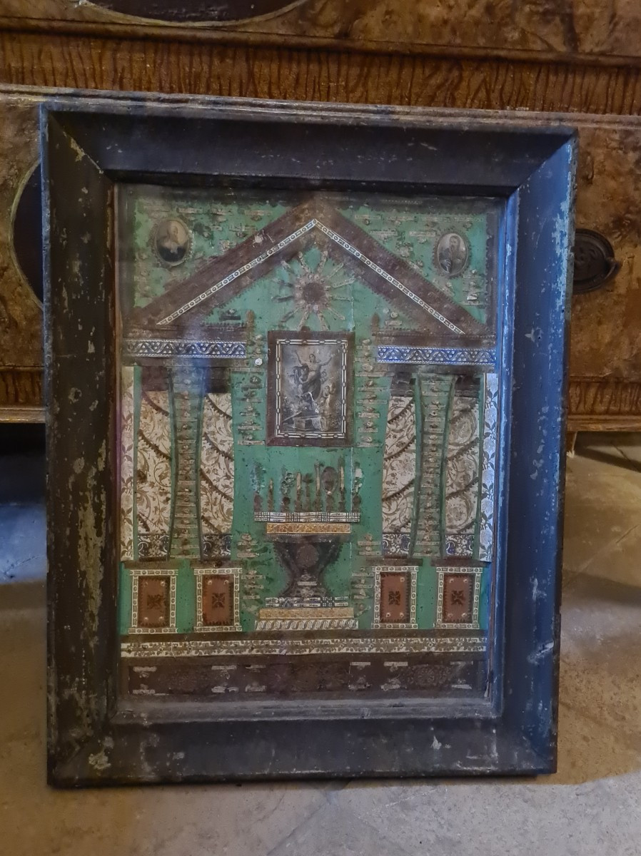 18th  Century Reliquary. Antique Frame