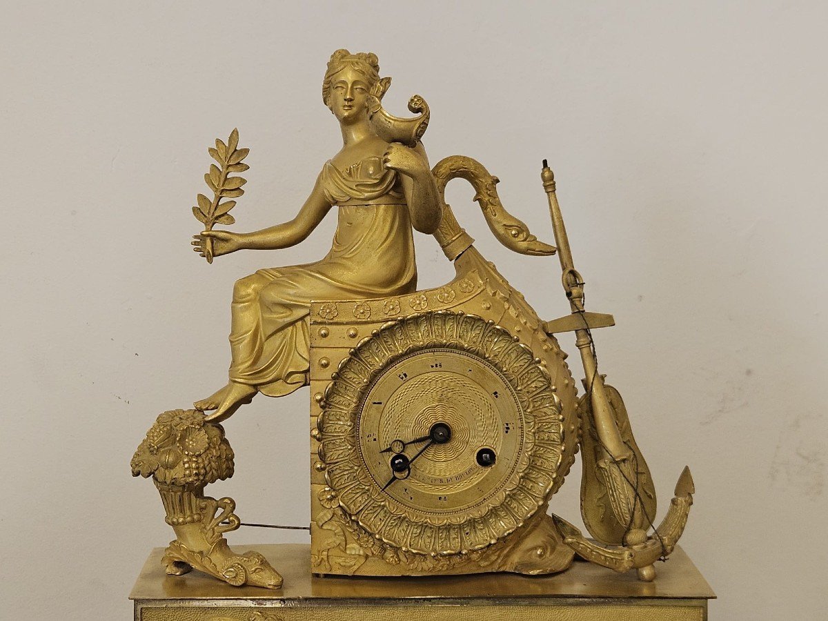 "parigina" Clock With Muse And Anchor In Gilded Bronze - 19th Century-photo-5