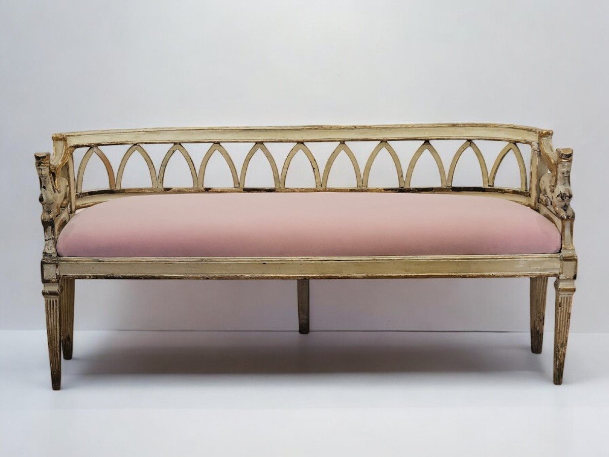 Carved And Lacquered Wooden Sofa With Golden Profiles - Early 19th Century.