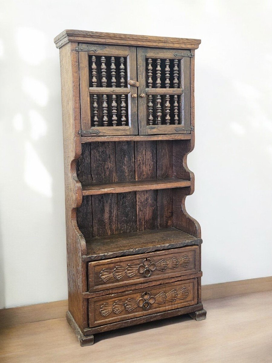 Rustic Plate Cabinet - 17th - 18th Century