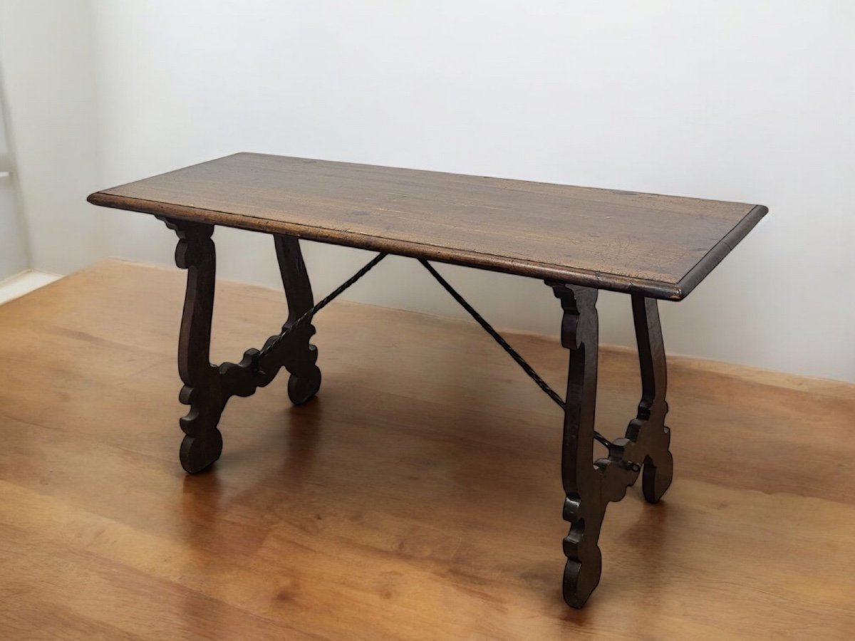 Antique Walnut Refectory Table - 19th / 20th Century