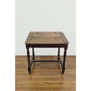 Piedmontese Walnut Desk - 18th Century