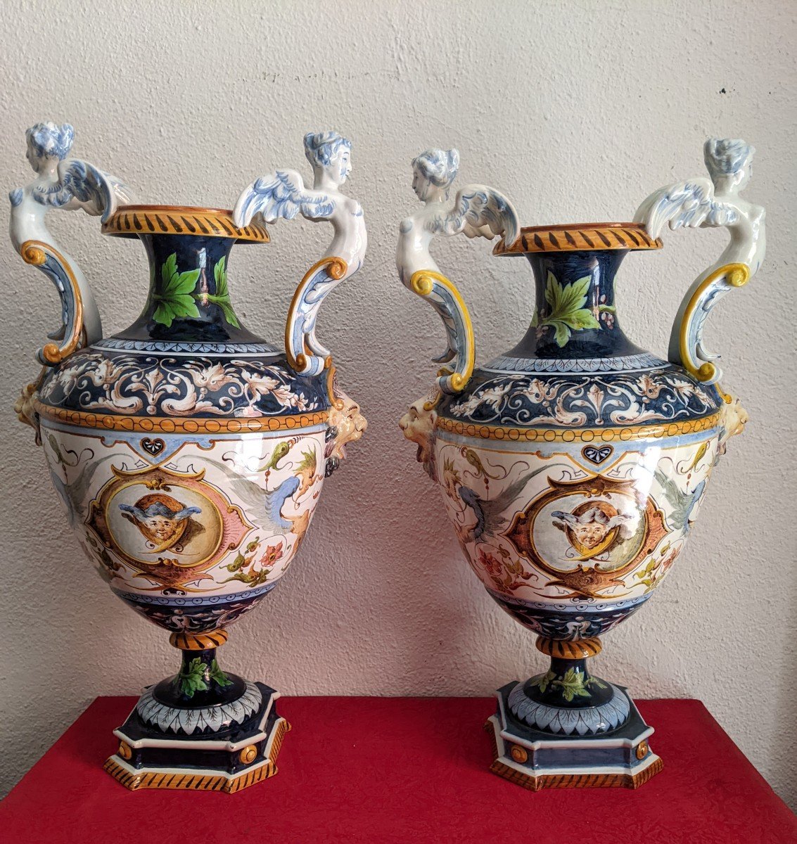 Paire Des Vases Ginori 