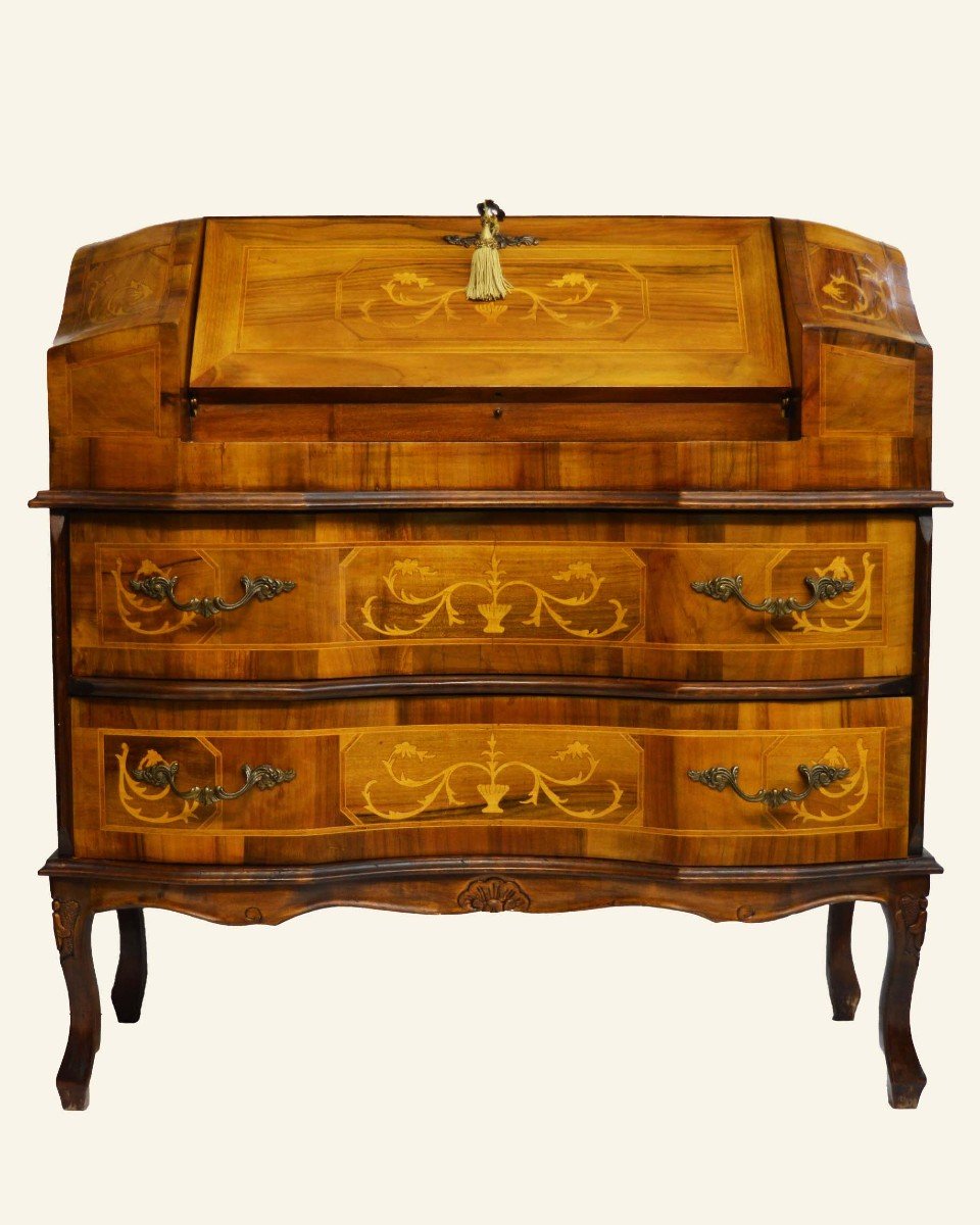 Baroque Style Walnut Secretary Chest Of Drawers With Hidden Desk – Limoncillo Marquetry