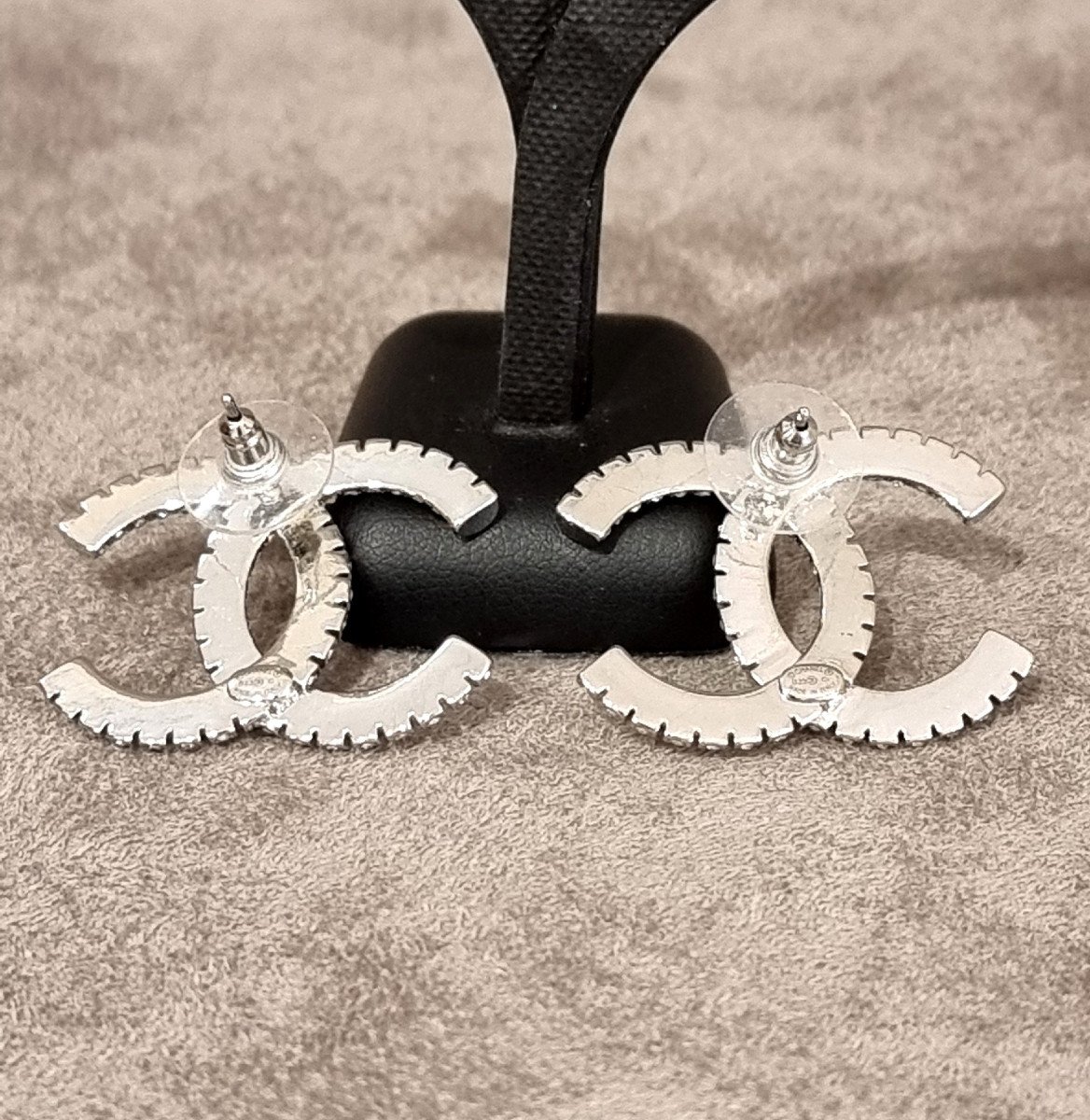 Chanel Paire De Boucles d'Oreilles Double Cc Cristal-photo-4