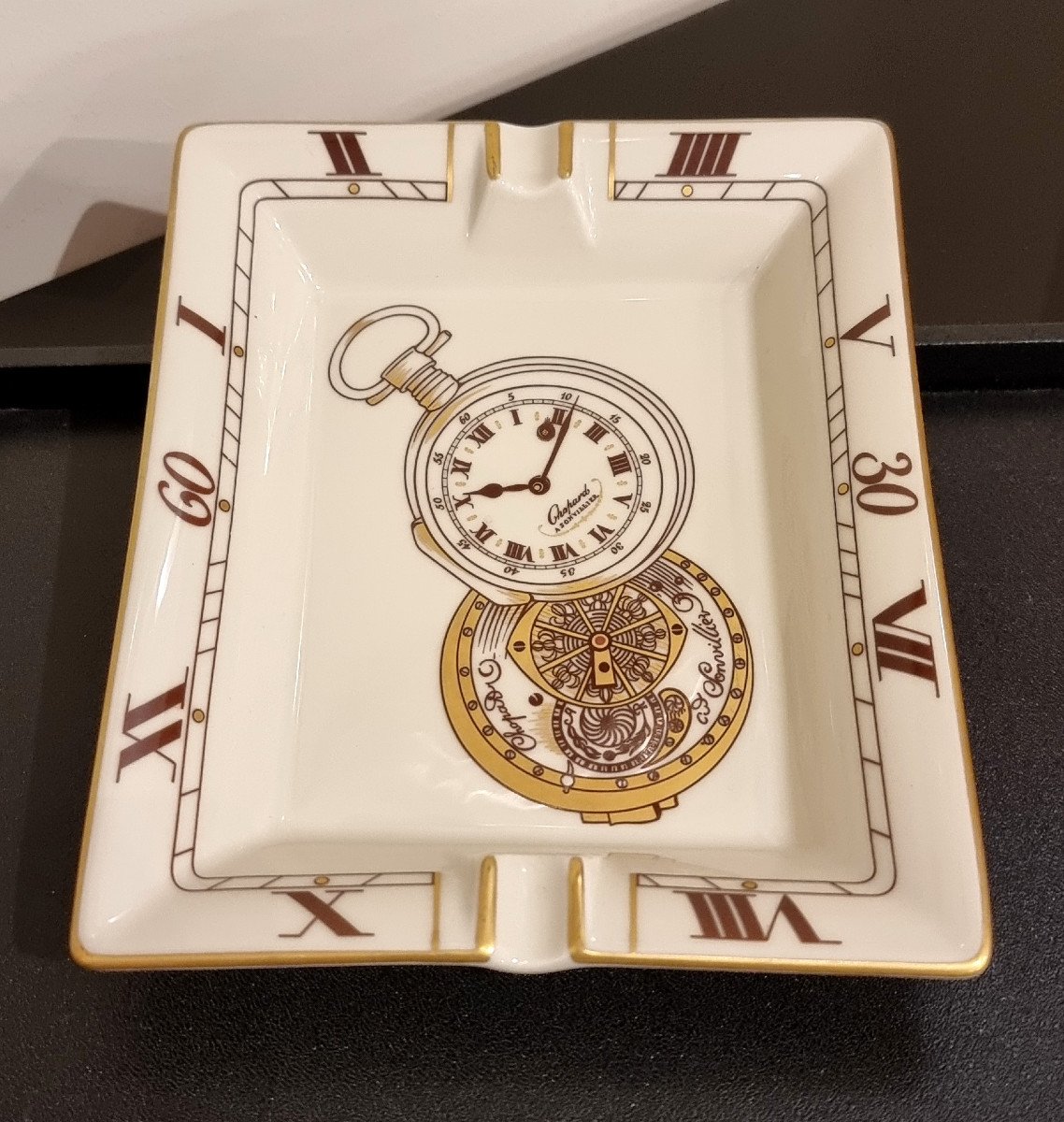 Chopard Genève Collection 1860 Empty Pockets Porcelain Ashtray Limited Edition 500 Copies -photo-3