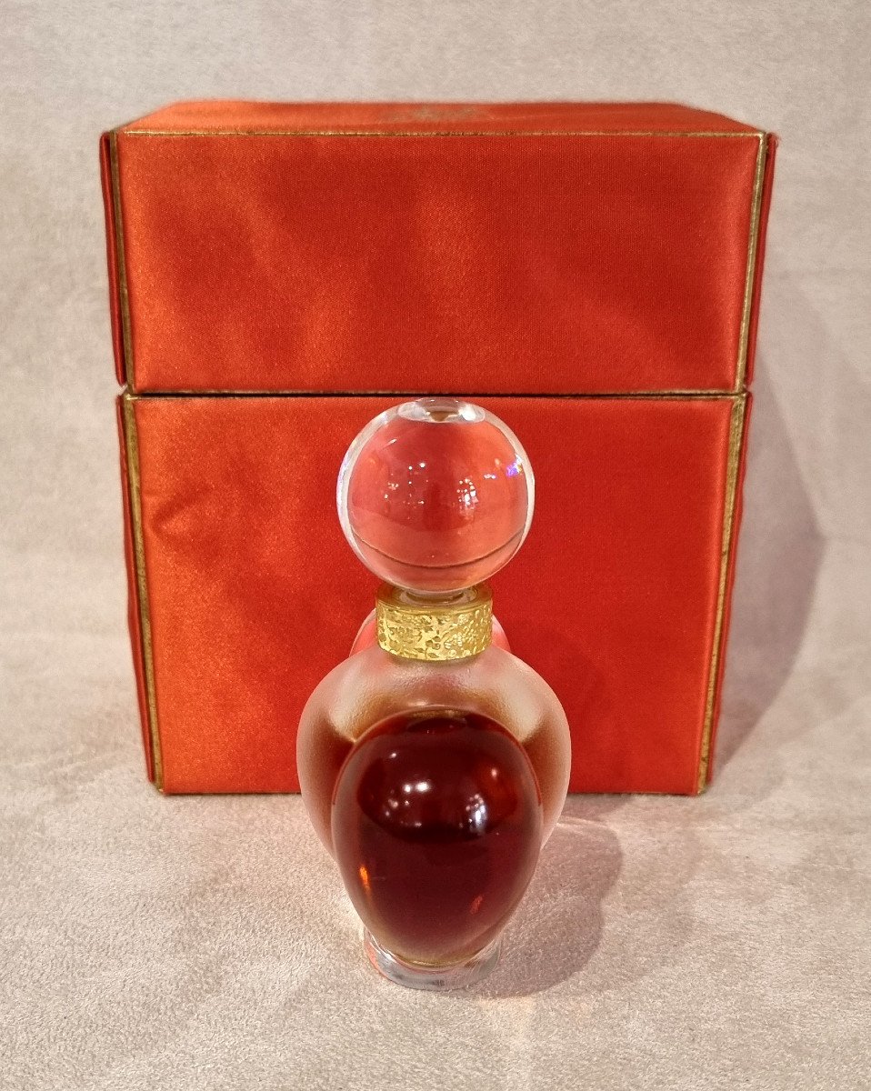 Marc Lalique Nina Ricci Farouche Crystal Perfume Bottle -photo-2