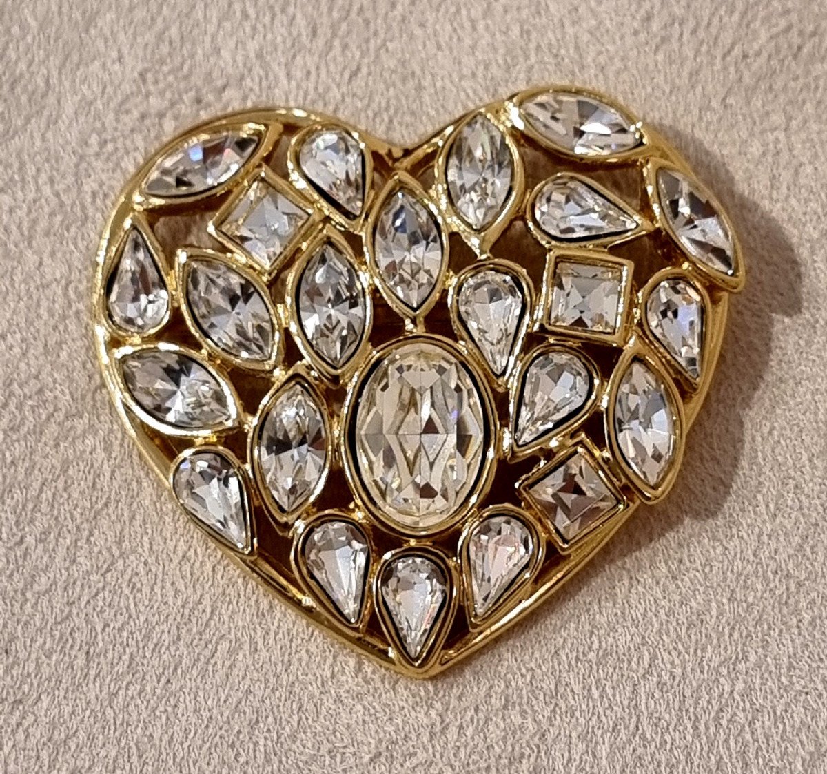 Ysl Yves Saint Laurent Aphrodite Model Heart Brooch Gold & Crystal-photo-4