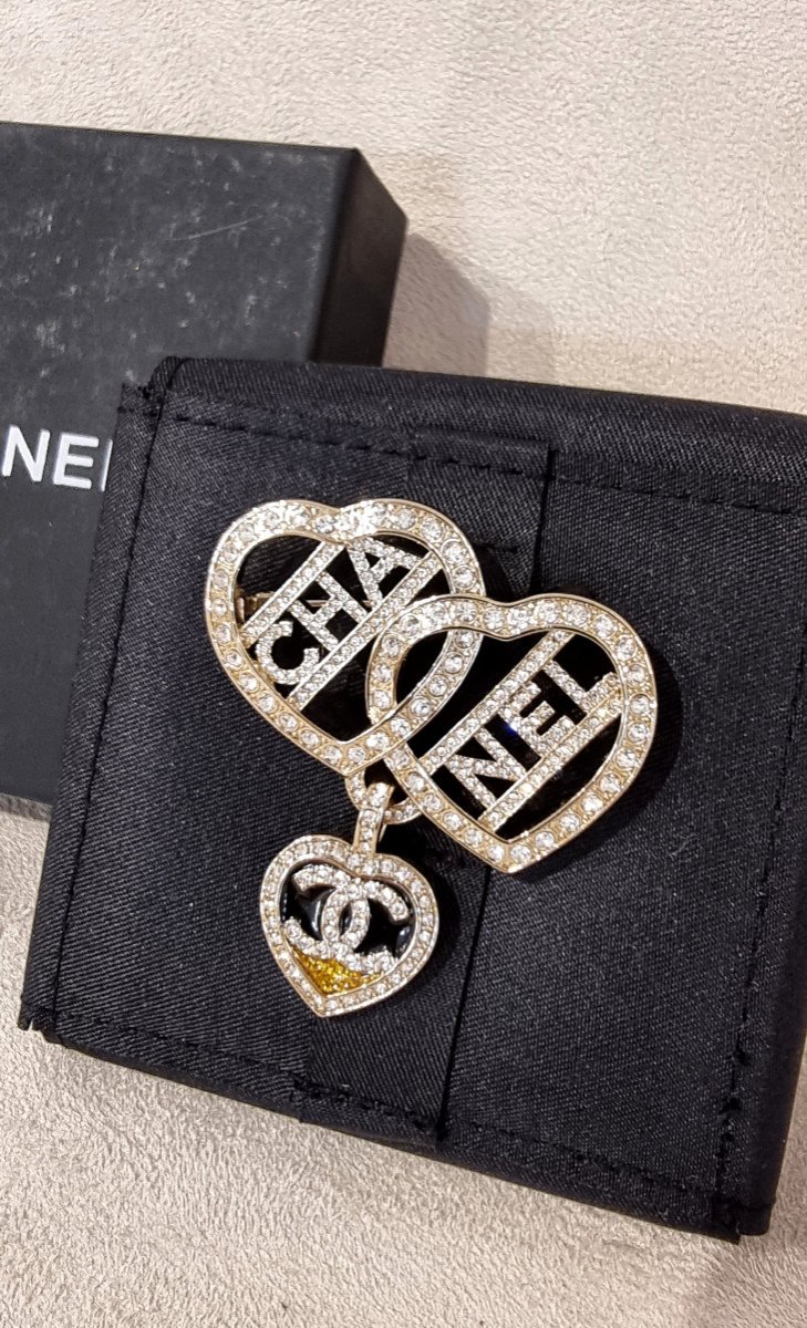 Chanel Broche 3 Coeurs Cristal-photo-4