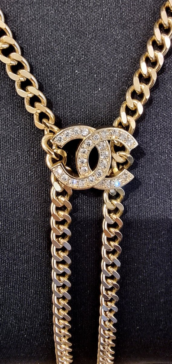 Chanel 2 Heart Crystal & Gold Metal Necklace-photo-3