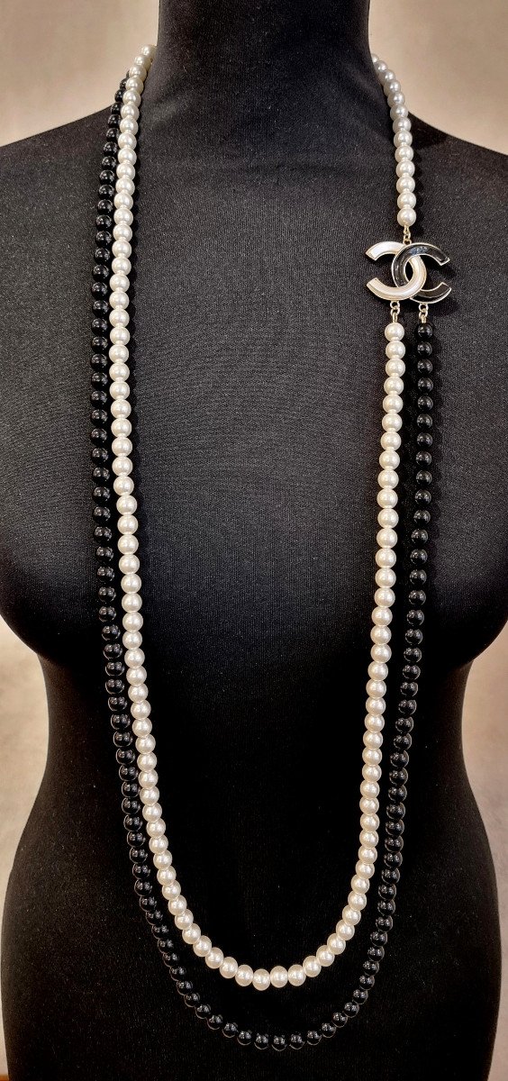 Chanel Sautoir 2 Rangs Perles De Verre Nacrées & Noires 