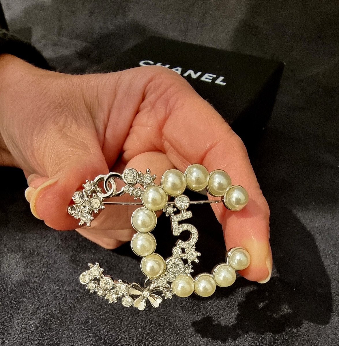 Chanel Broche Double Cc  Perles & Cristal -photo-1