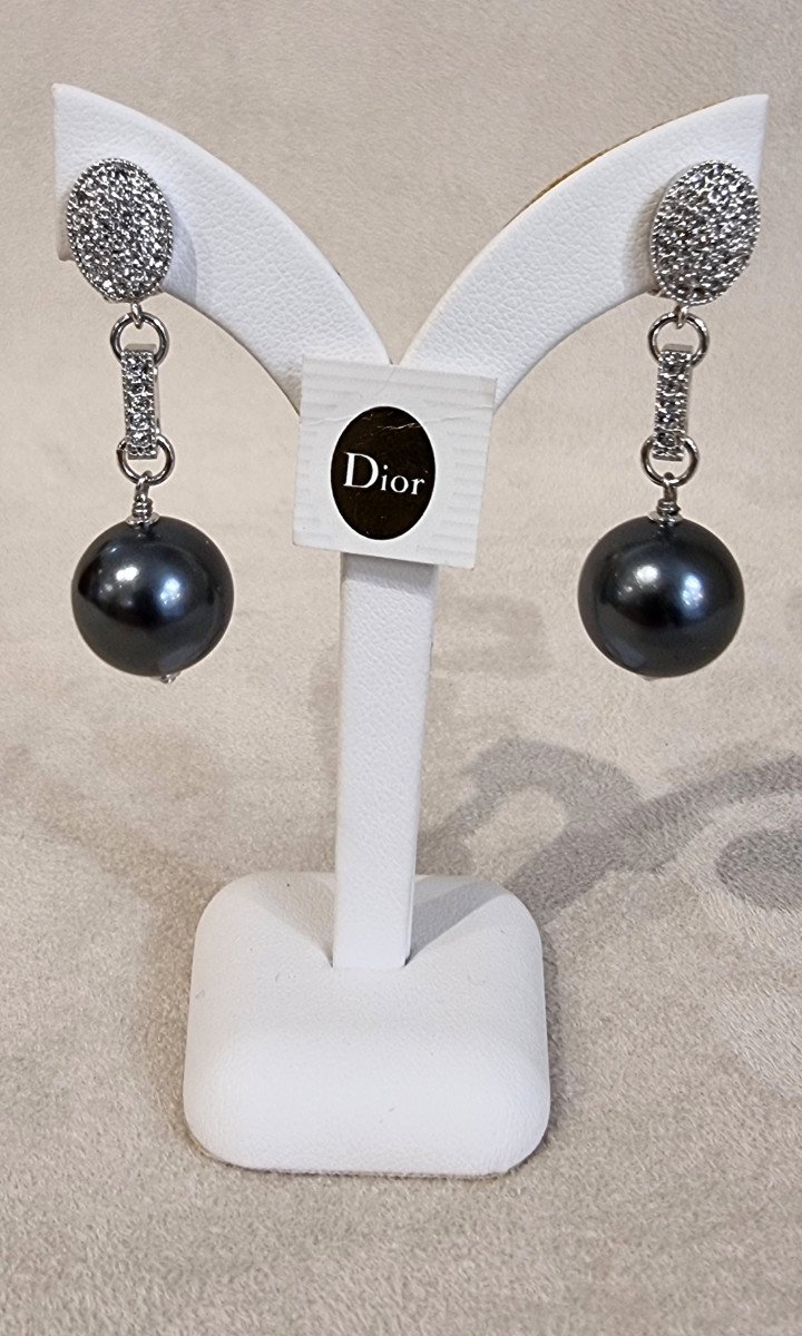 Christian Dior Paire De Clips d'Oreilles pendants 