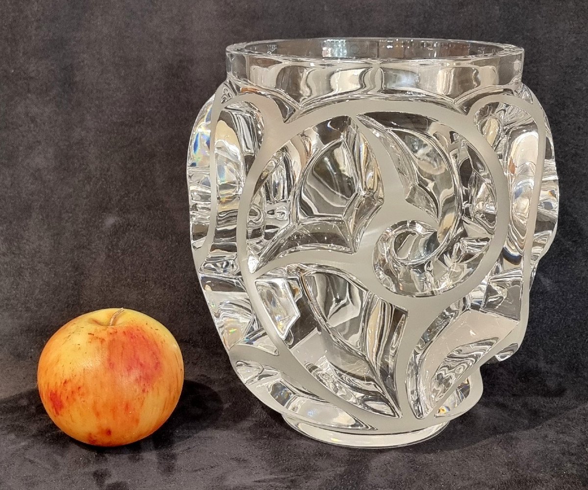 Lalique Crystal Vase Tourbillons Model-photo-3