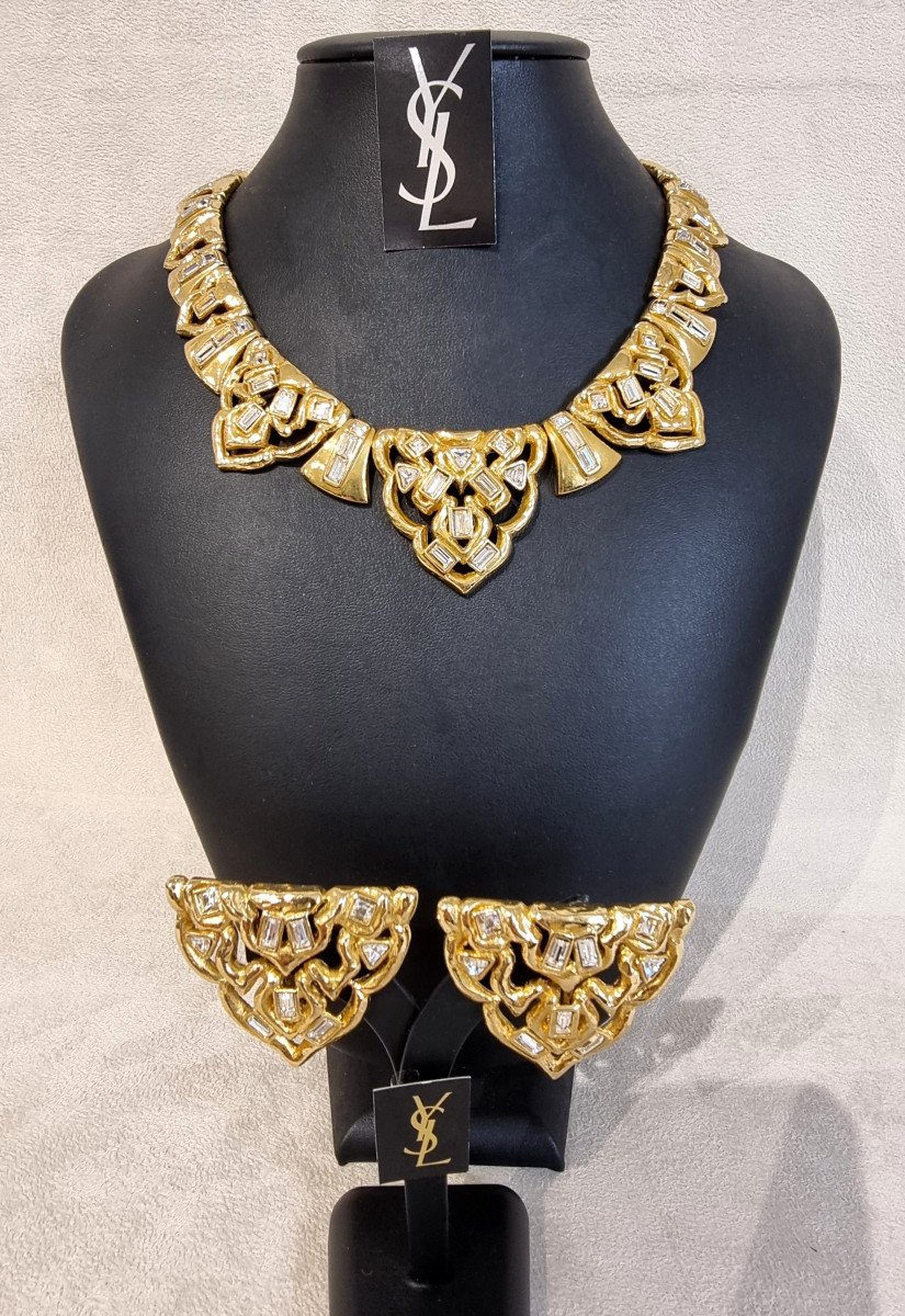 Ysl Yves Saint Laurent Gold Metal And Crystal Necklace-photo-6