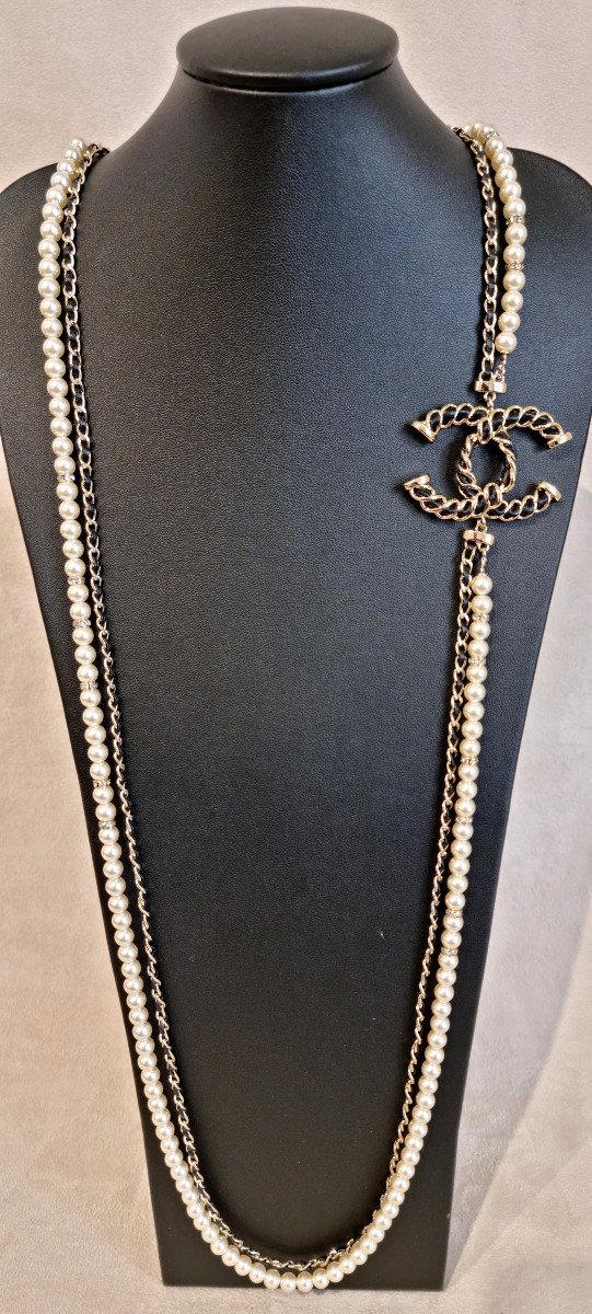 Chanel 2 Row Double Cc Pearl Glass Leather & Crystal Necklace 