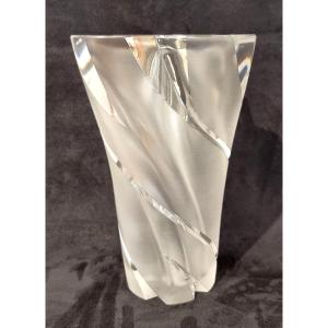 Marc Lalique Vase Narcisse Design 1970 En Cristal