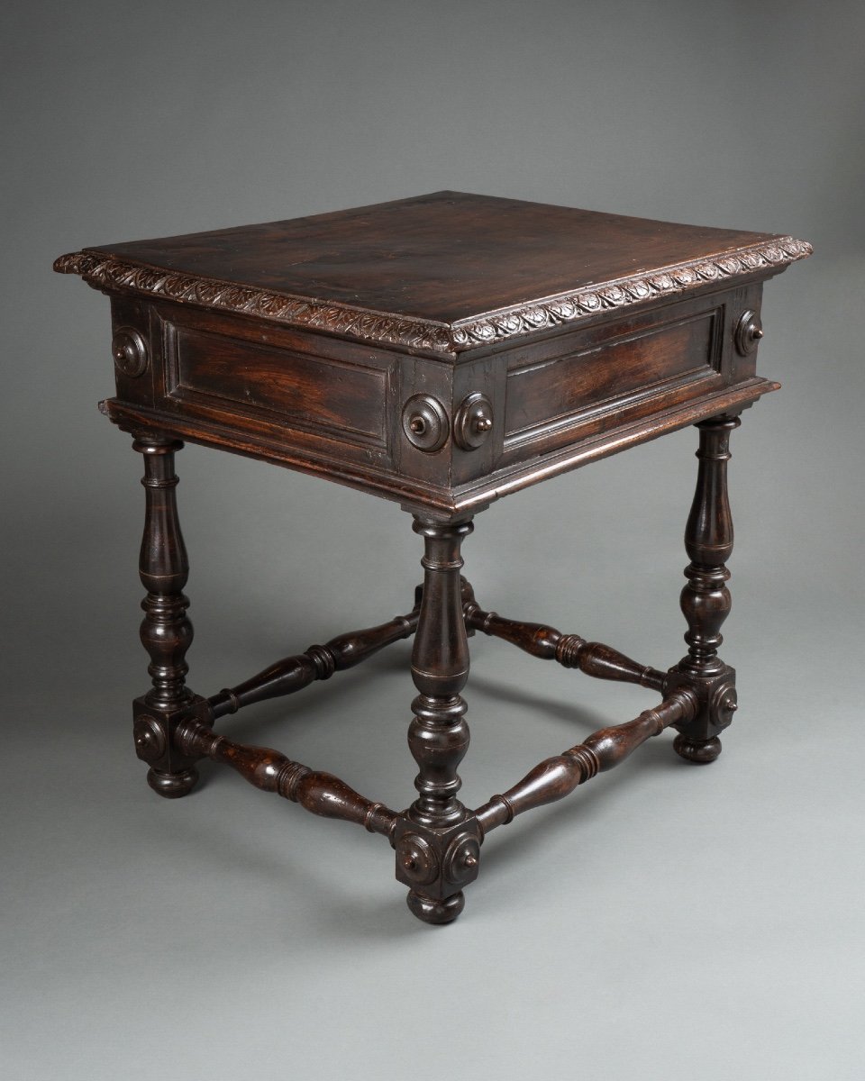 Small Walnut Table - Northern Italy - 16th Century-photo-2