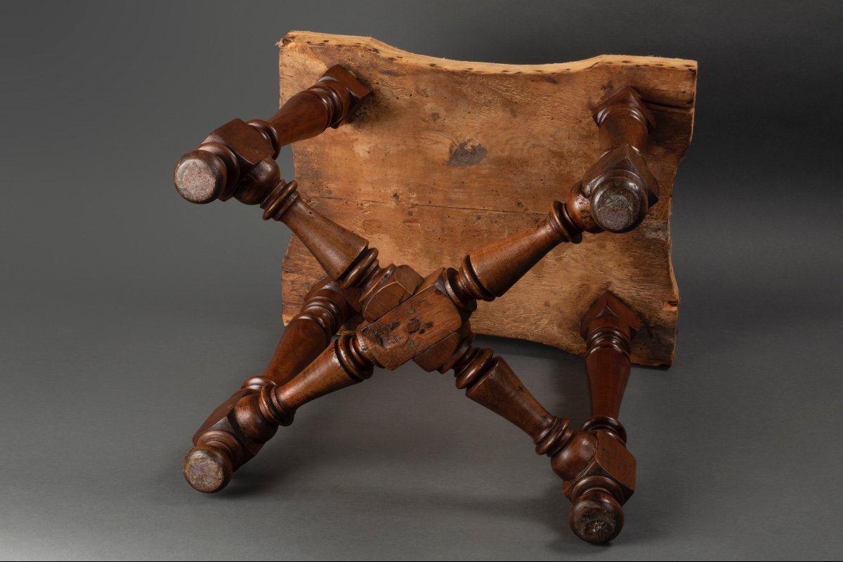 Pair Of Walnut Stools - Northern Italy - Second Half Of The 17th Century-photo-3