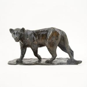 Lionne se tournant - Bronze de Roger Godchaux (1878 - 1958)