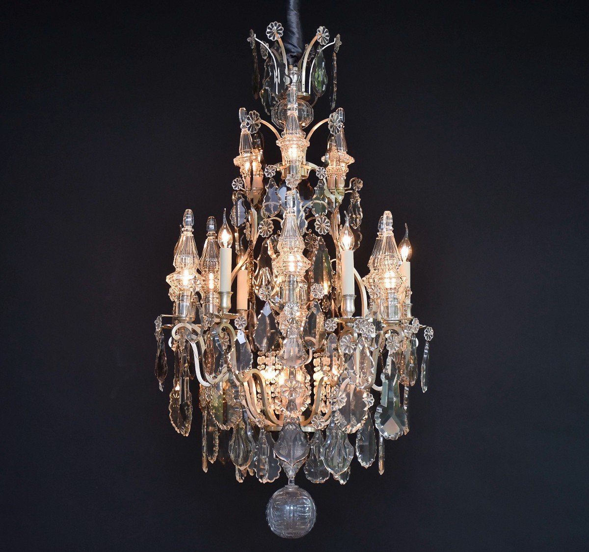 Large Louis XV Style Chandelier In Silver Bronze