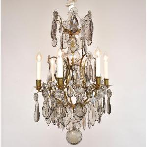 Rococo Style Chandelier In Gilded Brass And Crystal