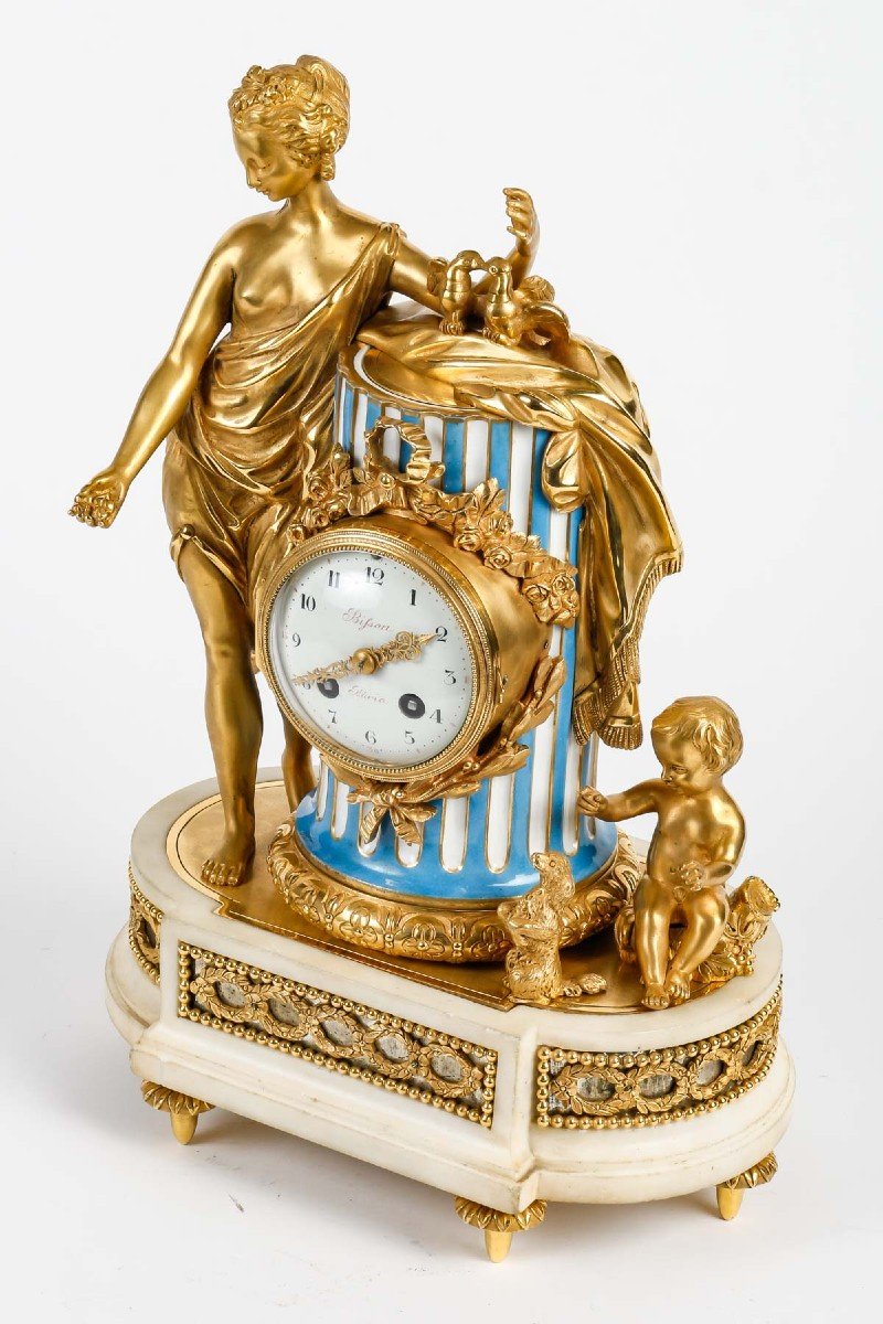 Tenderness And Fidelity - Neoclassical Pendulum In Porcelain, Bronze And Marble. Circa 1860