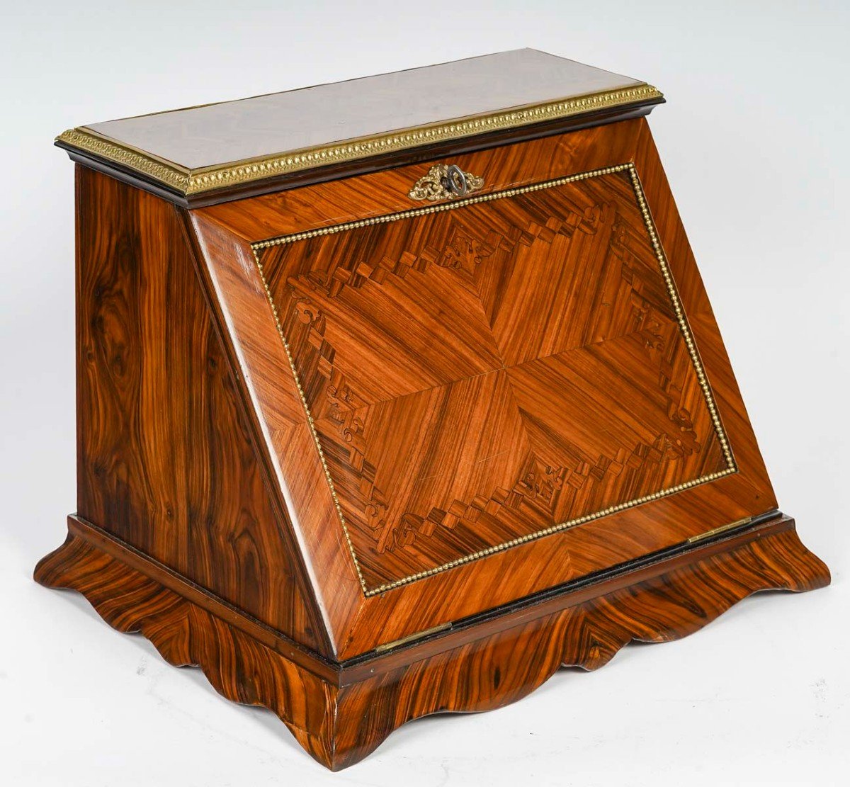  Harmonious Writing Box In Inlaid Rosewood And Thuja From The 19th Century.-photo-2