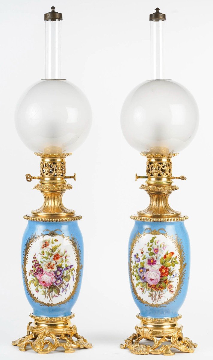 Rivaud, In Paris - Pair Of Living Room Lamps In Sèvres Porcelain And Gilt Bronze. Circa 1850-photo-2