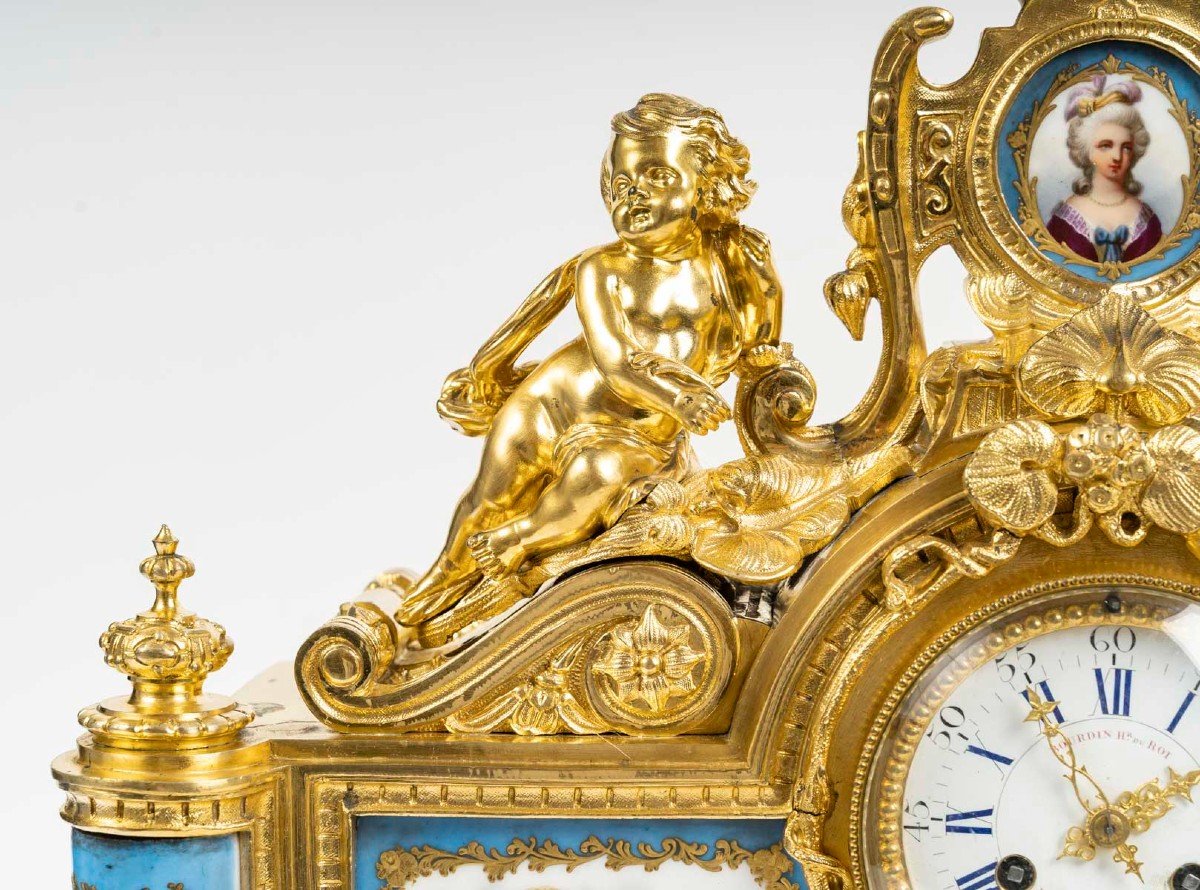 Bourdin, Horloger Du Roy - Restoration Period Clock In Gilt Bronze And Sèvres Porcelain-photo-3