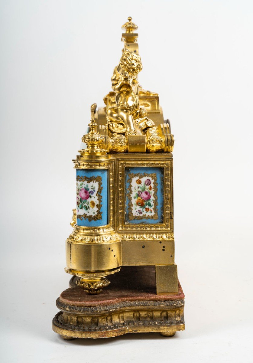 Bourdin, Horloger Du Roy - Restoration Period Clock In Gilt Bronze And Sèvres Porcelain-photo-6