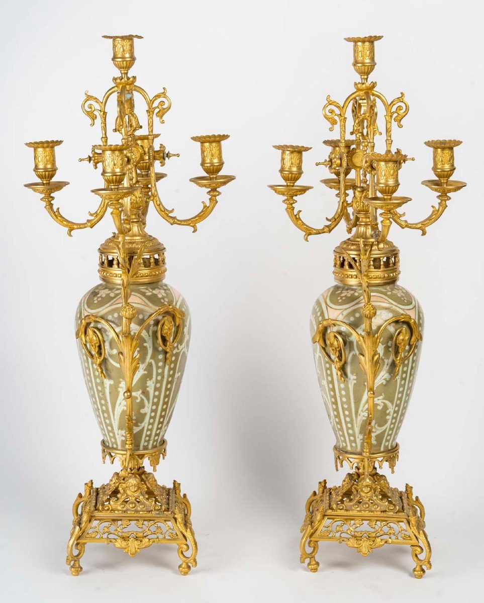 Paire De Vases - Candélabres En Bronze Doré Et Porcelaine Céladon d'Epoque Napoléon III-photo-3