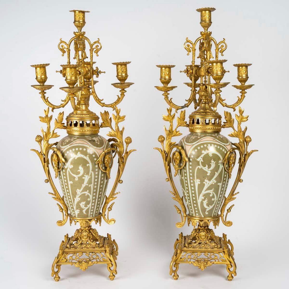 Paire De Vases - Candélabres En Bronze Doré Et Porcelaine Céladon d'Epoque Napoléon III-photo-4