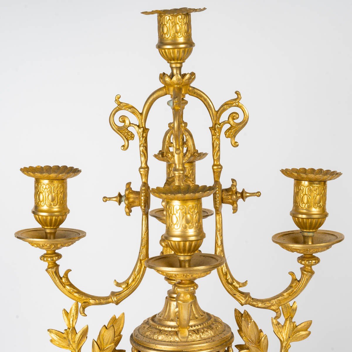 Paire De Vases - Candélabres En Bronze Doré Et Porcelaine Céladon d'Epoque Napoléon III-photo-1