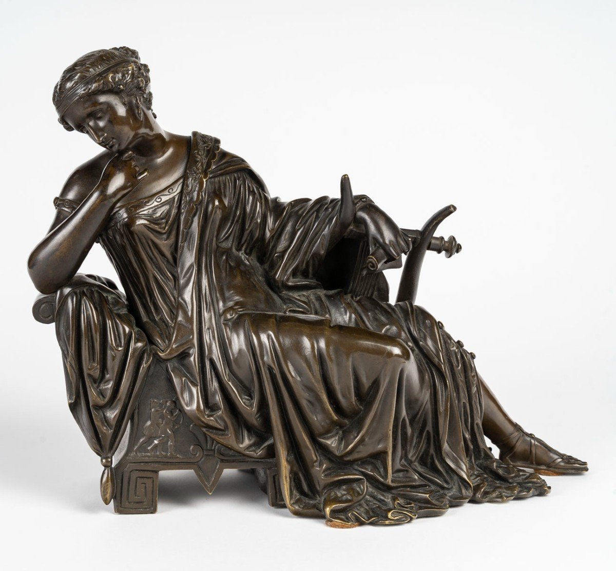 Sappho, Ou l'Inspiration Poétique -statuette En Bronze à Patine Brune. Circa 1860