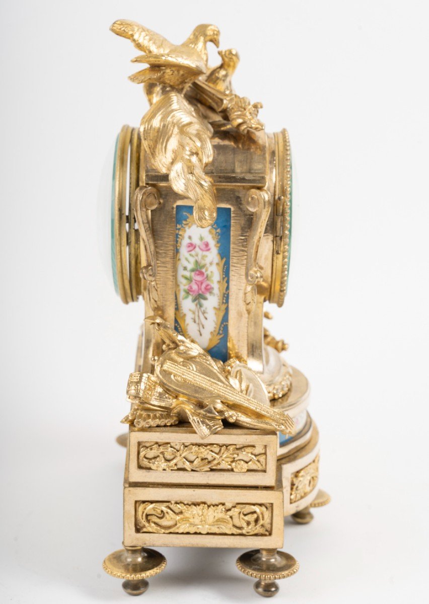 Louis XVI Style Clock, Called "engagement" Clock, In Gilt Bronze And Porcelain, Circa 1860-photo-3