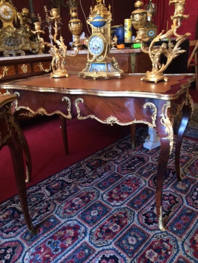 Louis XV Style Middle Flat Desk