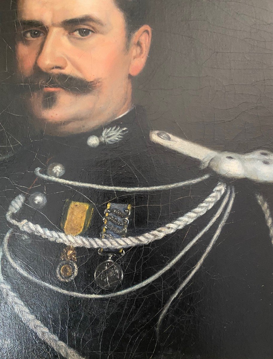 Portrait Of A Gendarme Officer, Signed Paul Lioté, Oil On Canvas, 19th Century-photo-1