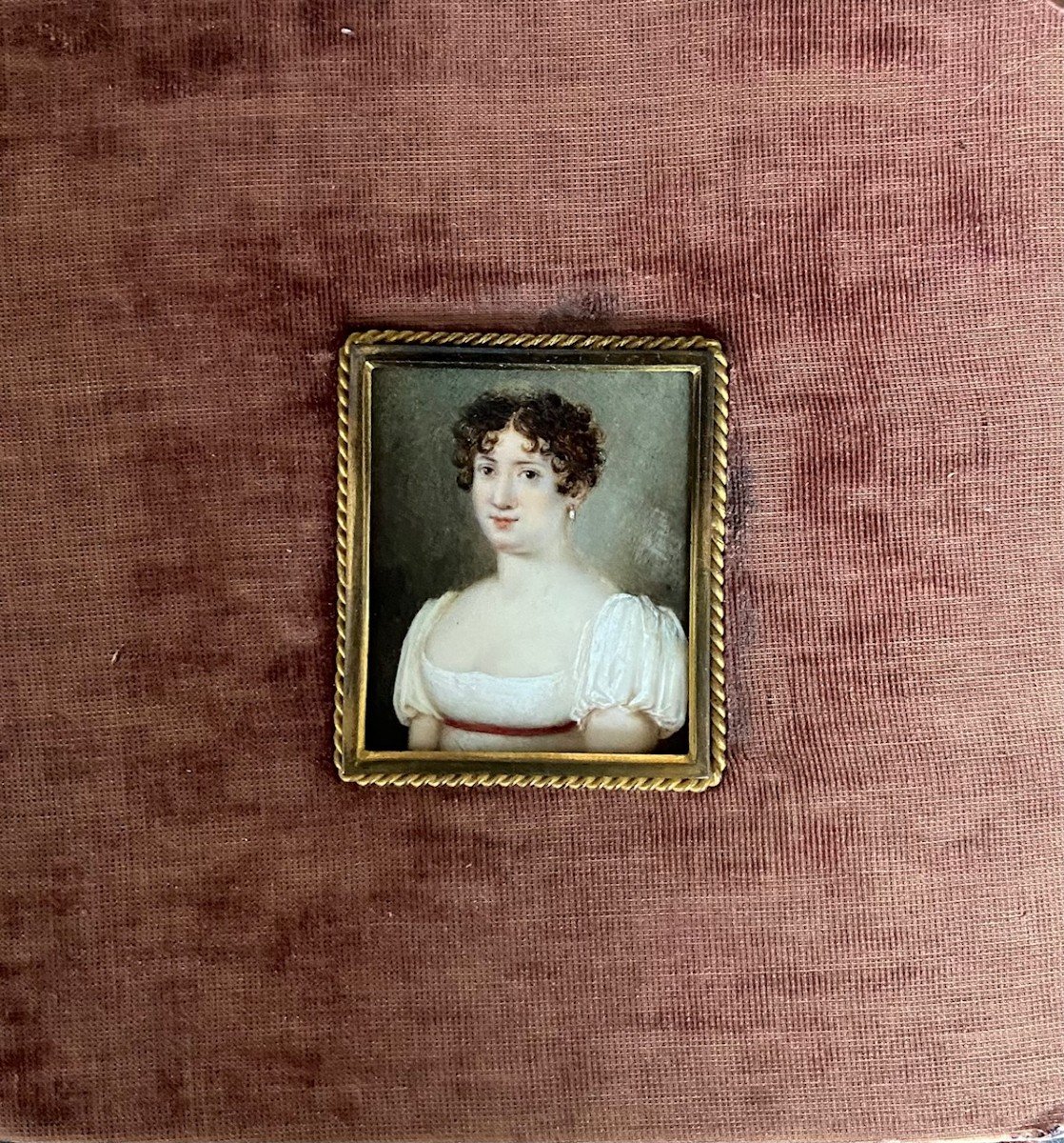 Miniature Sur Ivoire, époque Empire, Portrait De Dame