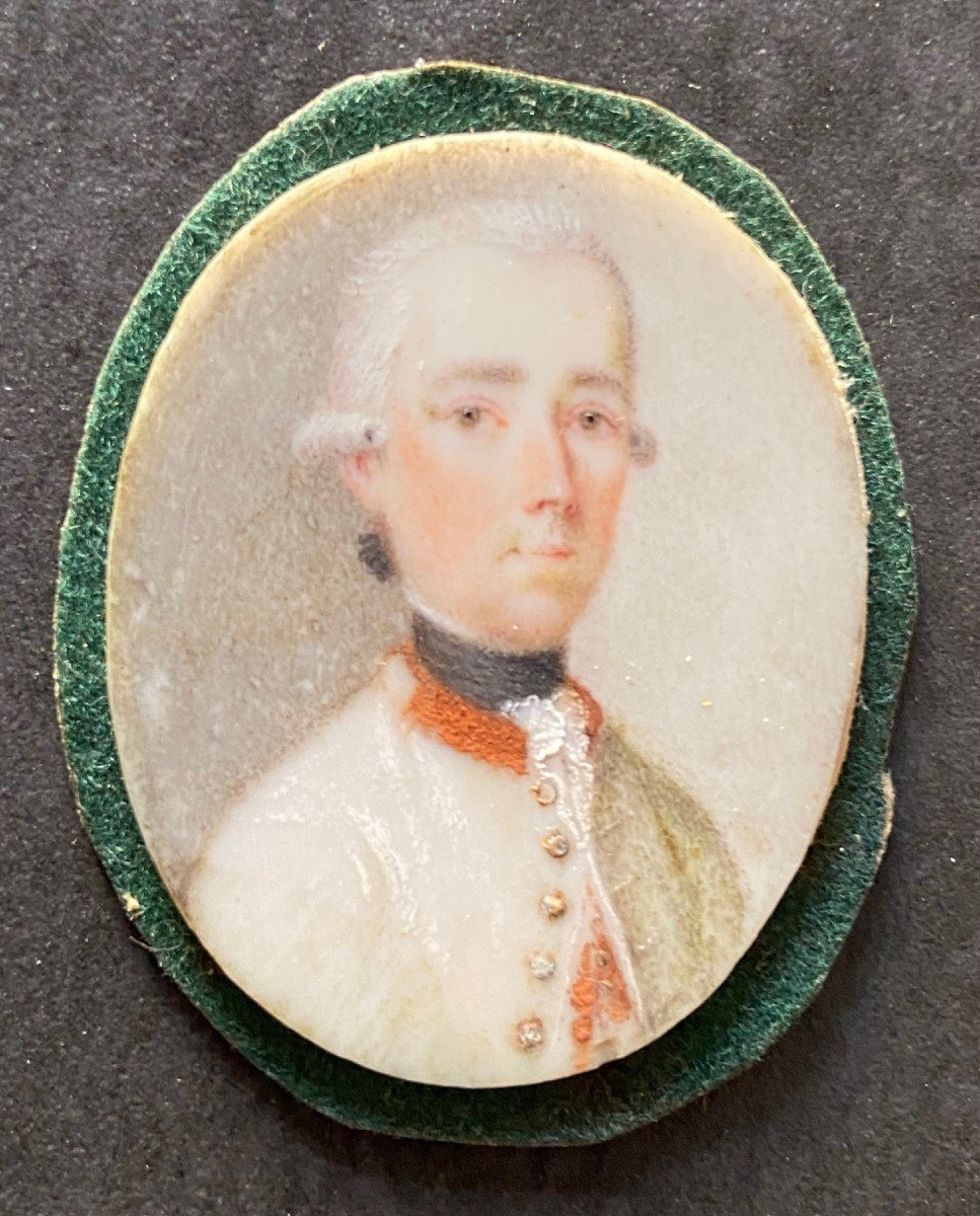 Miniature sur ivoire, Portrait d'Officier Autrichien, XVIIIème-photo-2