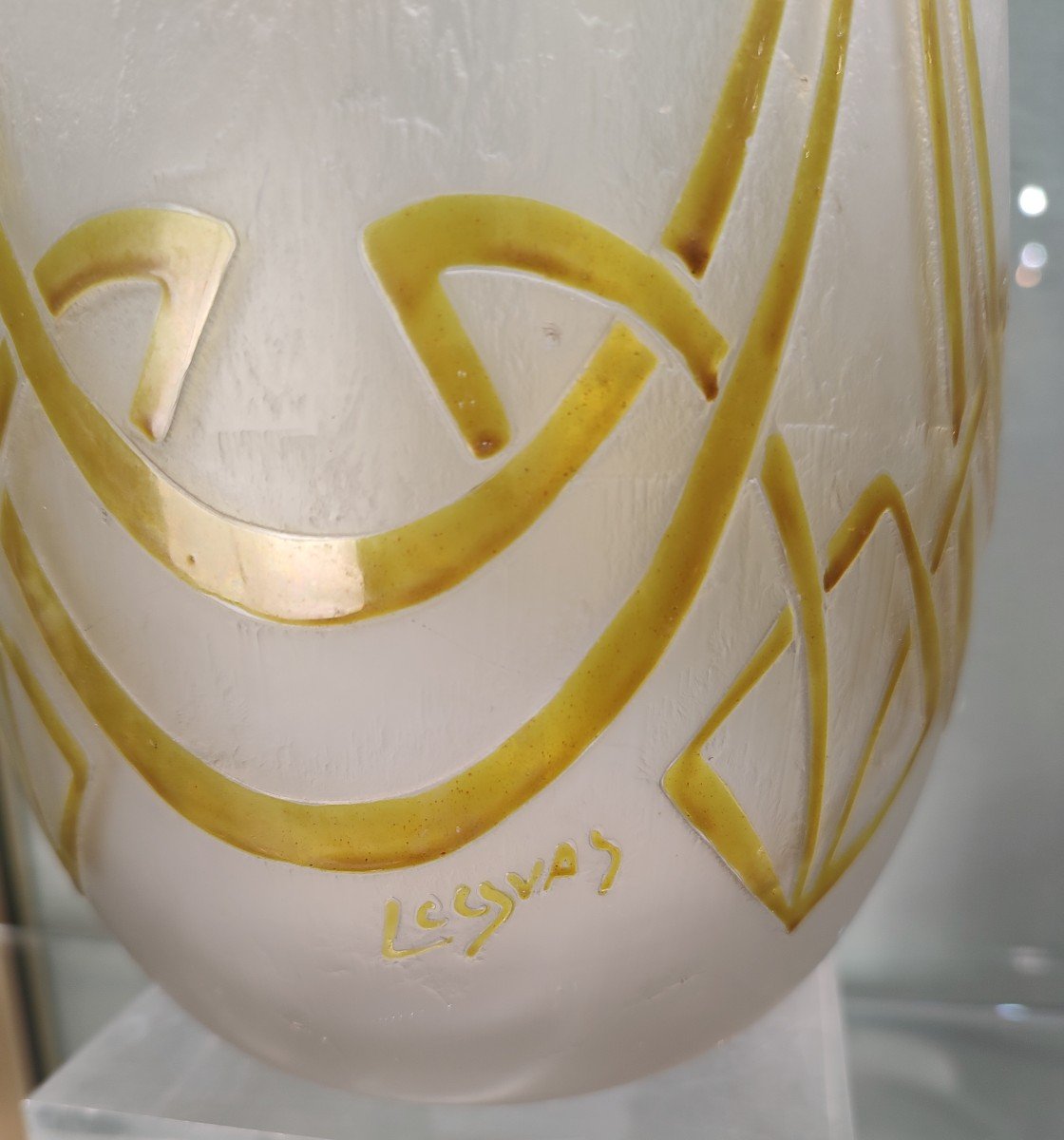 Legras - Vase Decorated With Acid-cleared Yellow Geometric Patterns.-photo-2