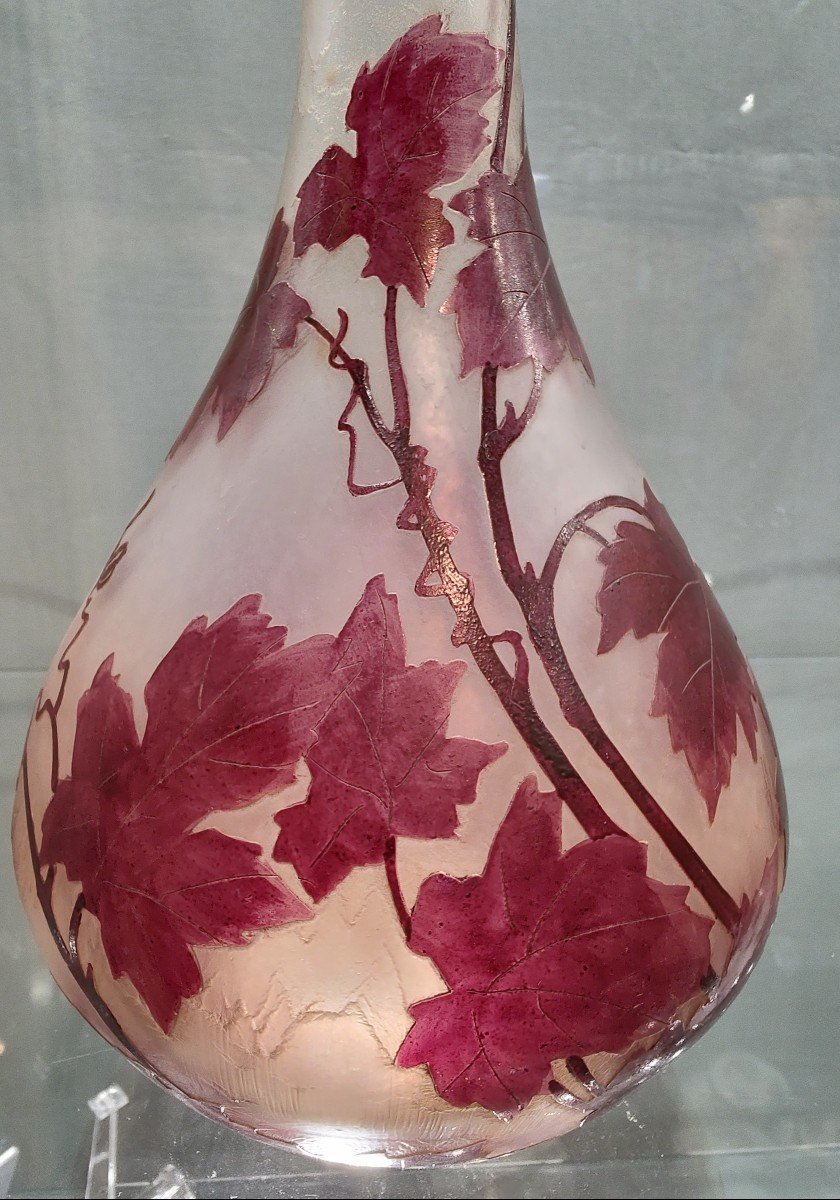 Legras - Début XXe Siècle - Vase à Long Col à Décor De Vignes De La Série "rubis"-photo-4