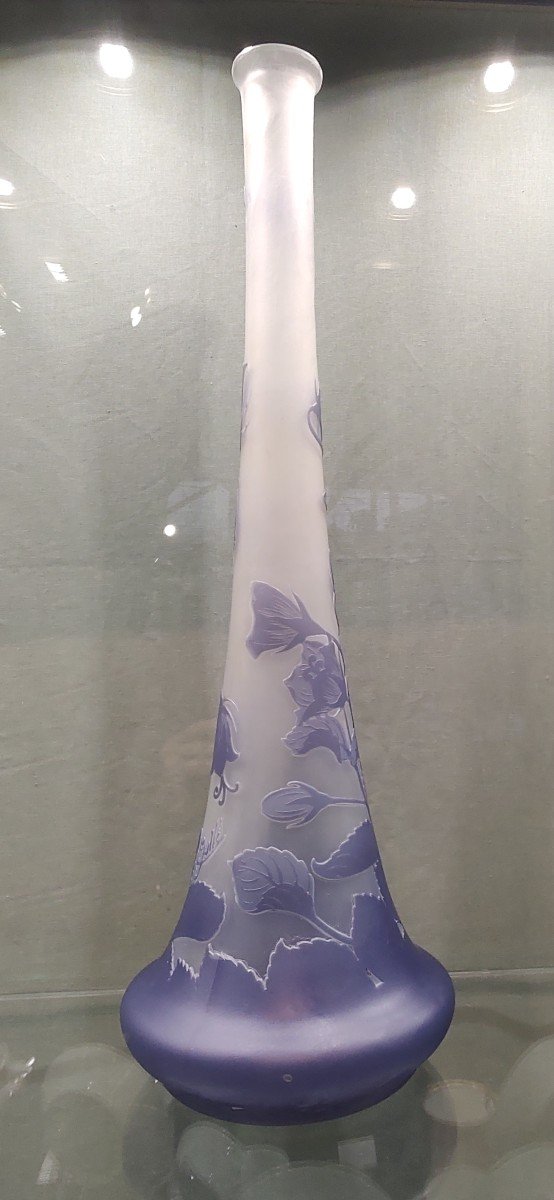 Etablissements Gallé - Vase Decorated With Bellflowers And A Butterfly On The Neck. Signed With A Star.-photo-2