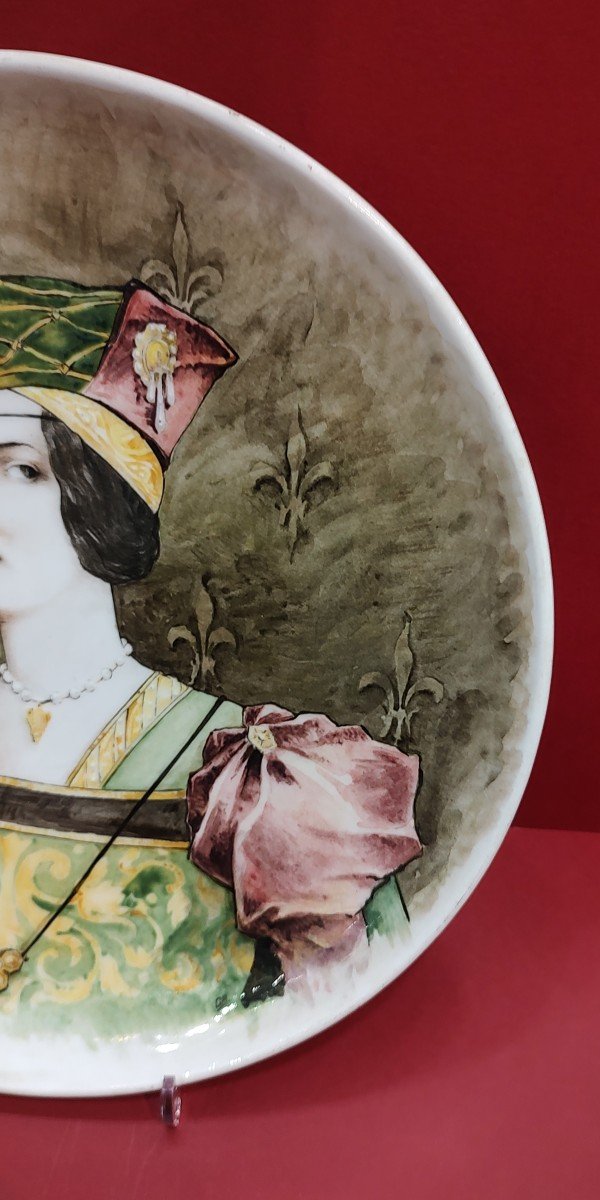 Théodore Deck (1823 - 1891) - Dish Decorated With A Portrait Of A Person In Medieval Attire.-photo-4