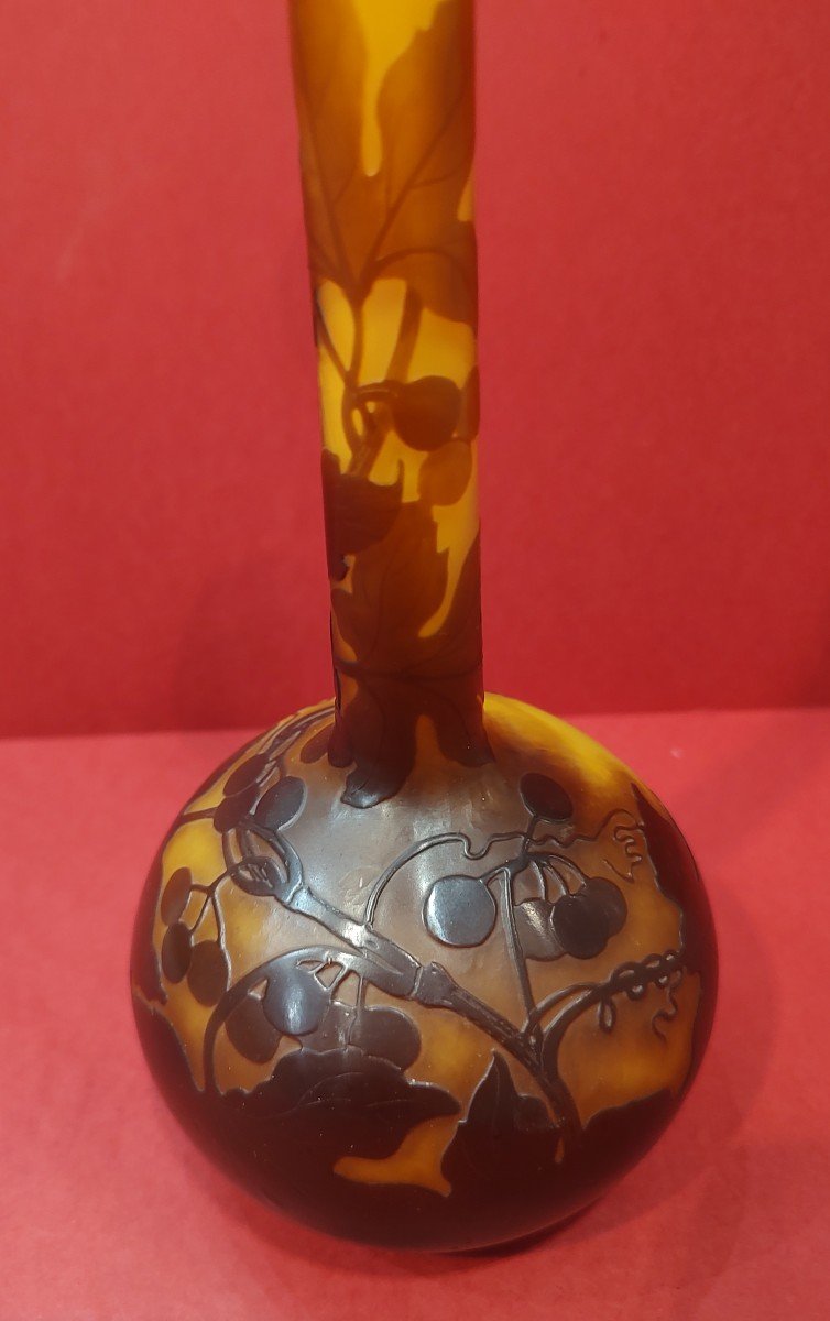 Galle Establishment (1904/1936) - Orange And Brown Soliflore Vase Decorated With Berries.-photo-3