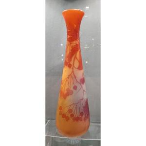 Etablissements Galle (1904-1936) - Grand Vase à Décor d'Ampélopsis Dans Les Tons Jaunes Orangés