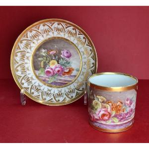 Paris - 18th Century - Cup And Saucer With Polychrome Flower Decor.