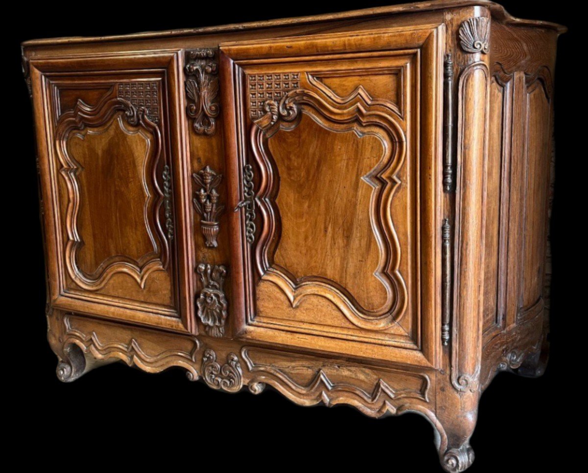 18th Century Louis XV Sideboard With Curved Sides In Walnut-photo-3