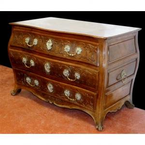 Louis XV Chest Of Drawers In Natural Wood